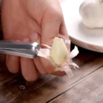 1/3PCS Stainless Steel Garlic Peeler Quickly Garlic Peeling Pig Hair Plucking Clip Manual Tweezers Gadgets Kitchen Accessories - Image 2