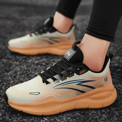 Men's spring new casual versatile youth lightweight sports running shock-absorbing fly woven mesh breathable dad shoes