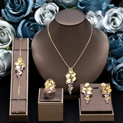 Dubai Saudi Arabia Trendy Gold Plated Pendant 4pcs Necklace Set Fashion Women Cubic Zirconia Jewelry Sets Bridal Accessories