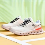 Fluorescence Running Shoes Men Training Marathon Sports Breathable Lightweight Women's Comfortable Nonskid Leisure Sneakers