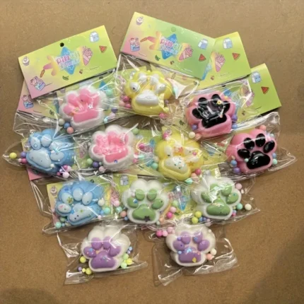 1Pc Squishy Cat Claws Squeeze Toy for Kids Soft Pinch Stress Relief Toys with Decorative Beads Halloween Christmas Gifts