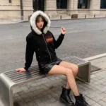 Fashionable Letter Graffiti Warm with Fur Collar White Hooded Cardigan for Winter Vintage Popular Simple New Zip Up Jackets - Image 2