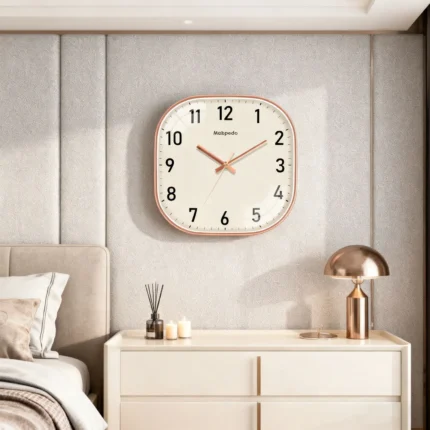 Square Quartz Wall Clock Elegant Beige Dial Clear Black Digital Modern Home Office Decoration Simple Style Precise Timing Clock